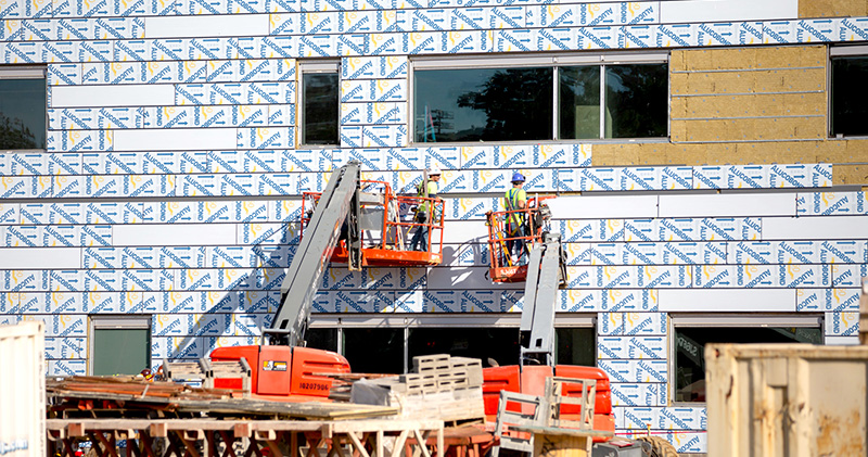 Work on the children’s hospital expansion progresses inside and out. 